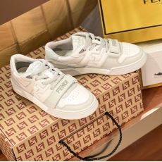 Fendi Low Shoes